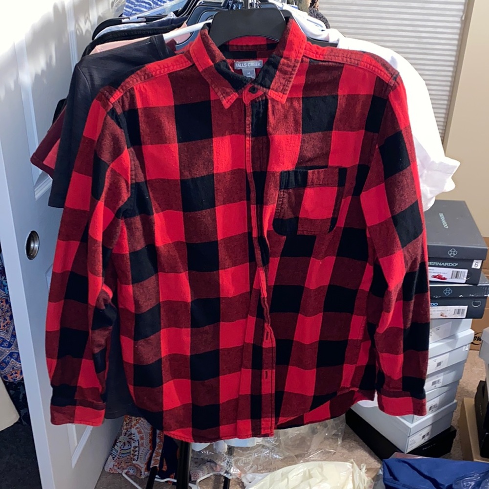 FALLS CREEK RED FLANNEL MEDIUM